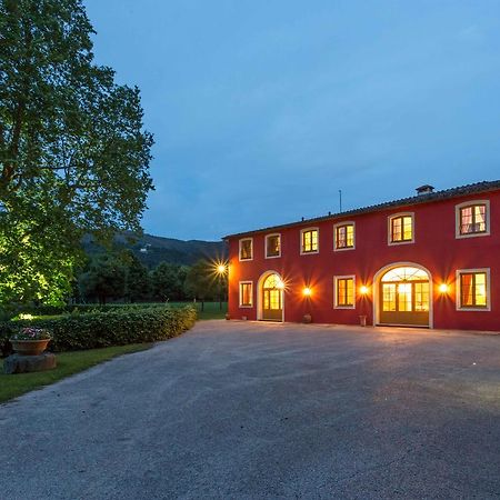 La Dimora Dell'Inventore Luxury B&B Capannori Bagian luar foto