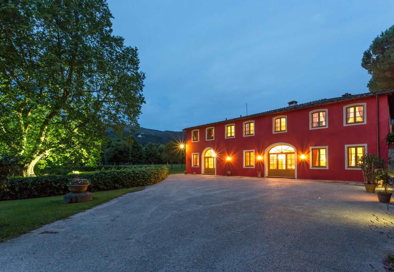 La Dimora Dell'Inventore Luxury B&B Capannori Bagian luar foto